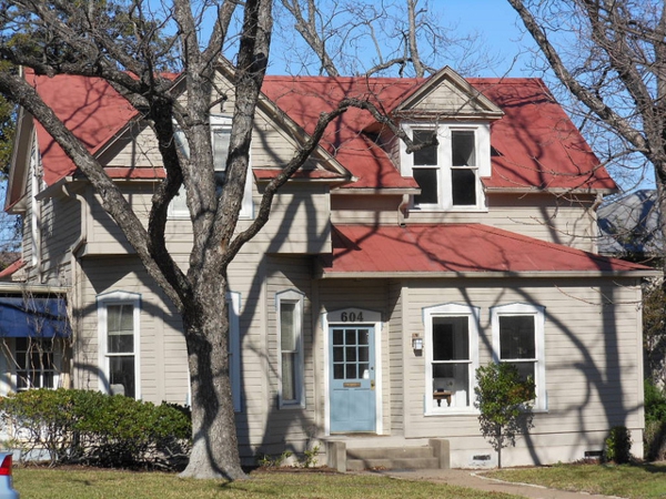 6814184247_e431cbe1c7_z_600x450